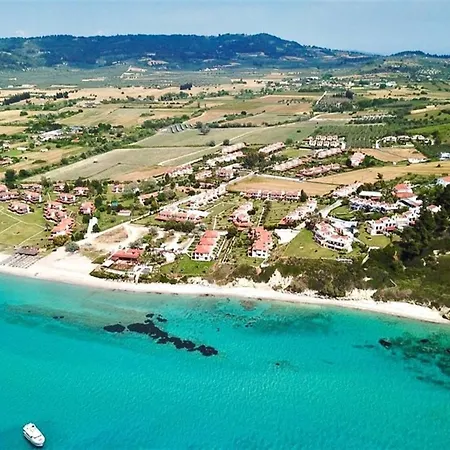 Villa Toula On The Fourka 3 Bedrooms 7 Guests